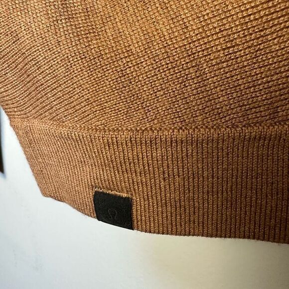 Lululemon Men's Medium Alpine Air Wool Sweater in Bark - Picture 6 of 9